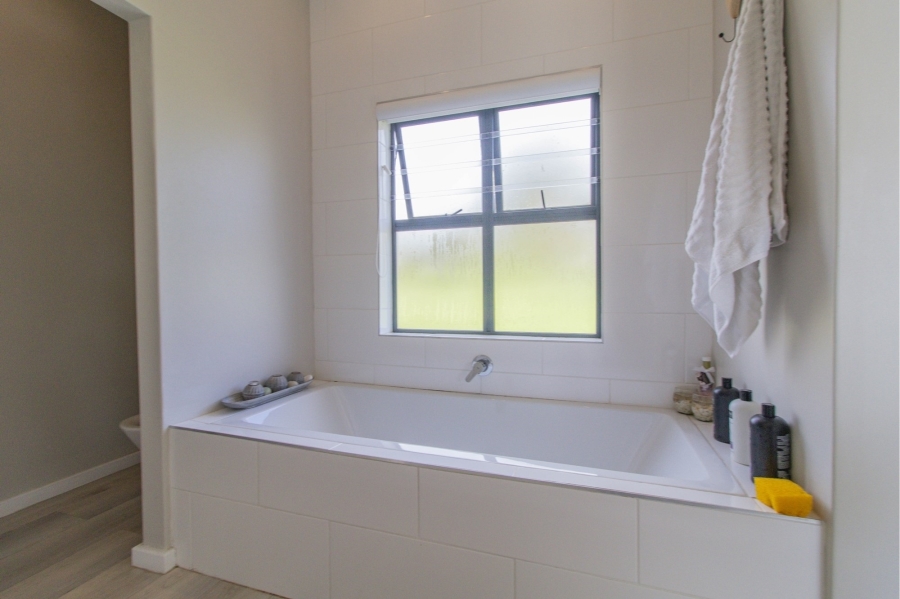 9 Bedroom Property for Sale in Olifantskop Western Cape